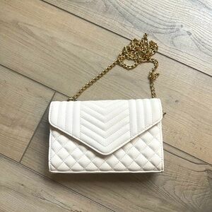 White Leather Purse - Like New Condition!